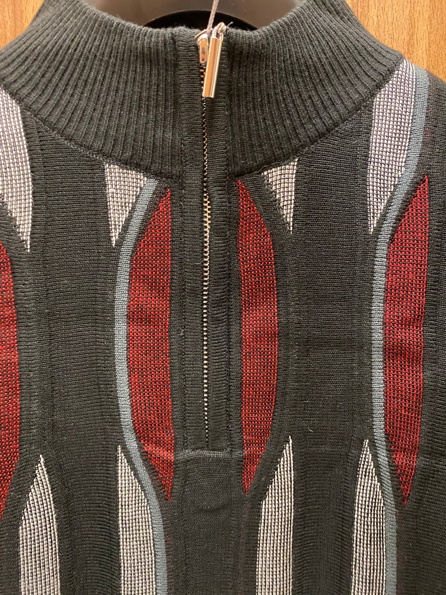 Stacy Adams 2201 Black/Red Geometric Print Sweater  | Quarter Zip