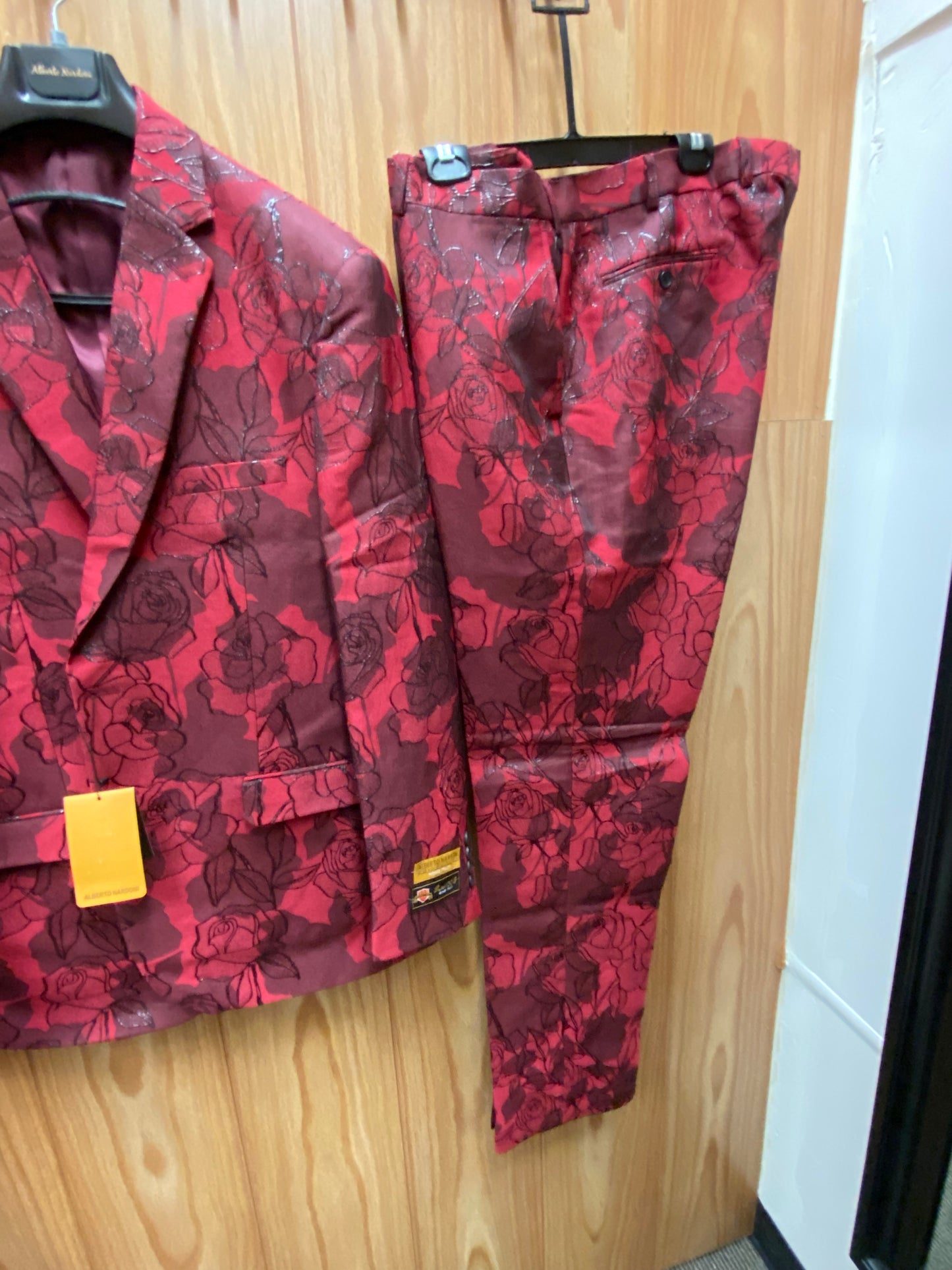 Alberto Nardoni Burgundy Floral 2-Piece Slim Fit Suit