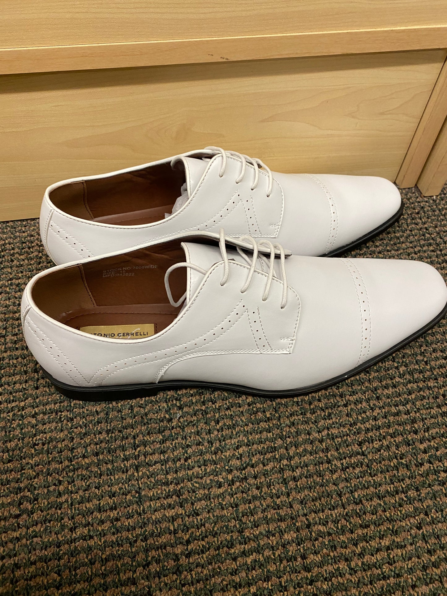 Antonio Cerrelli 7000W white Wide Width Men’s Lace Up Dress Shoes Sizes: 11W-18W