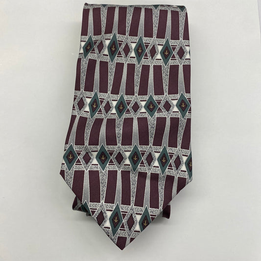 100% silk made in USA 🇺🇸 Tie