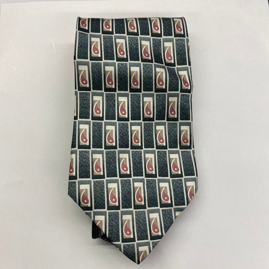 100% silk made in USA 🇺🇸 Tie