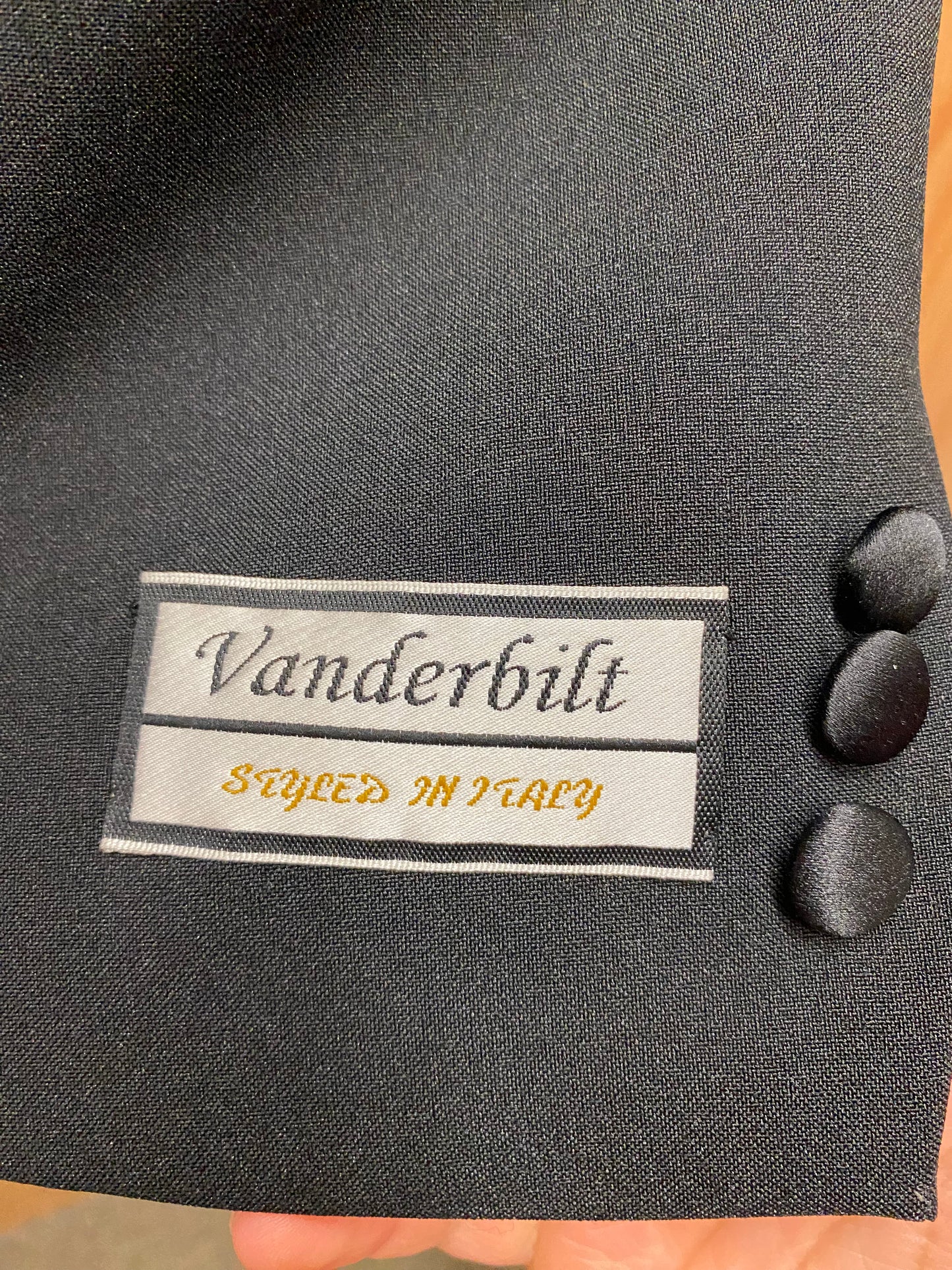 Vanderbilt Black Double Breasted Tuxedo Size 16