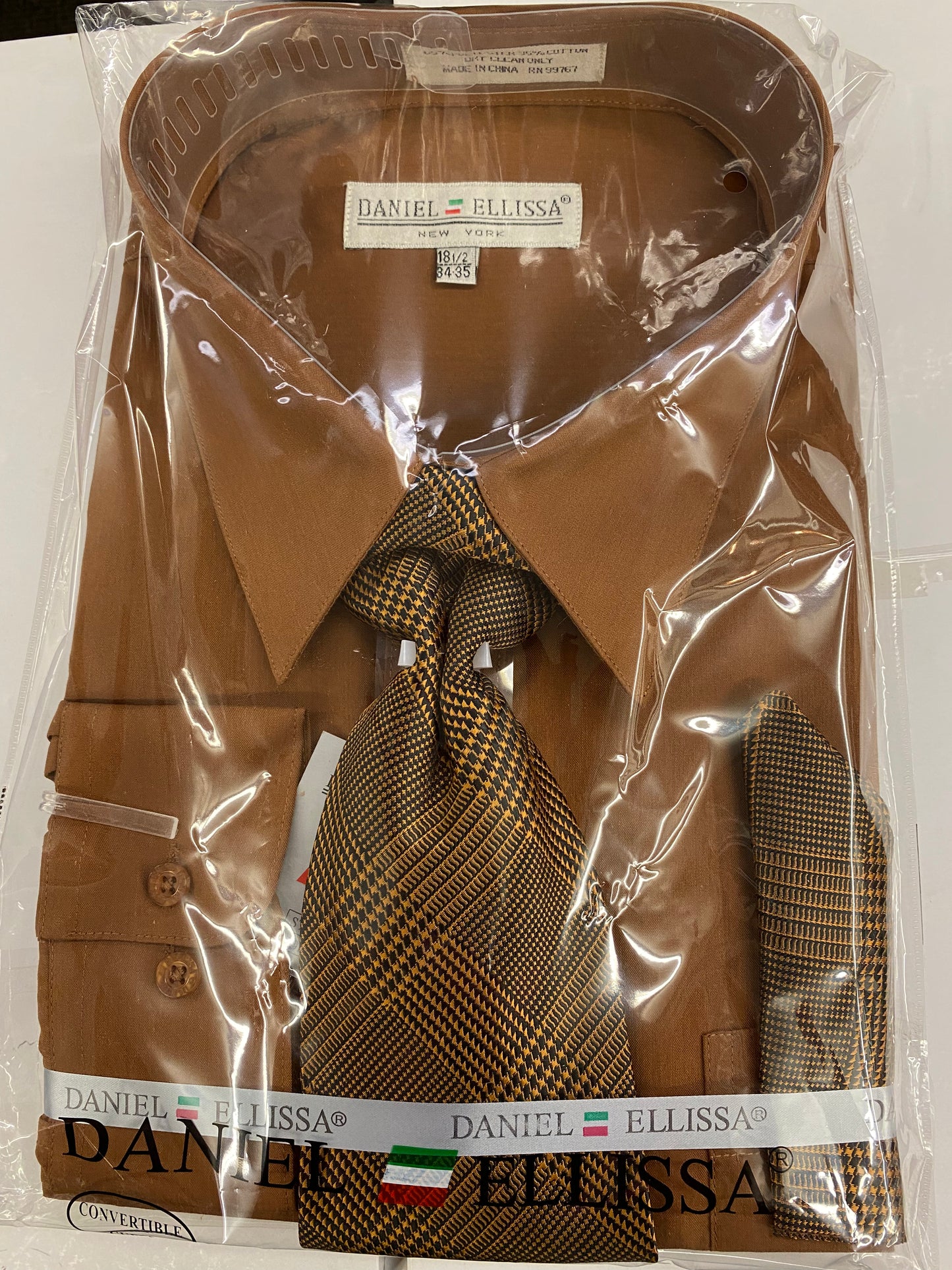 Daniel Ellissa DS3001 Brown Convertible cuff Men’s Dress Shirt