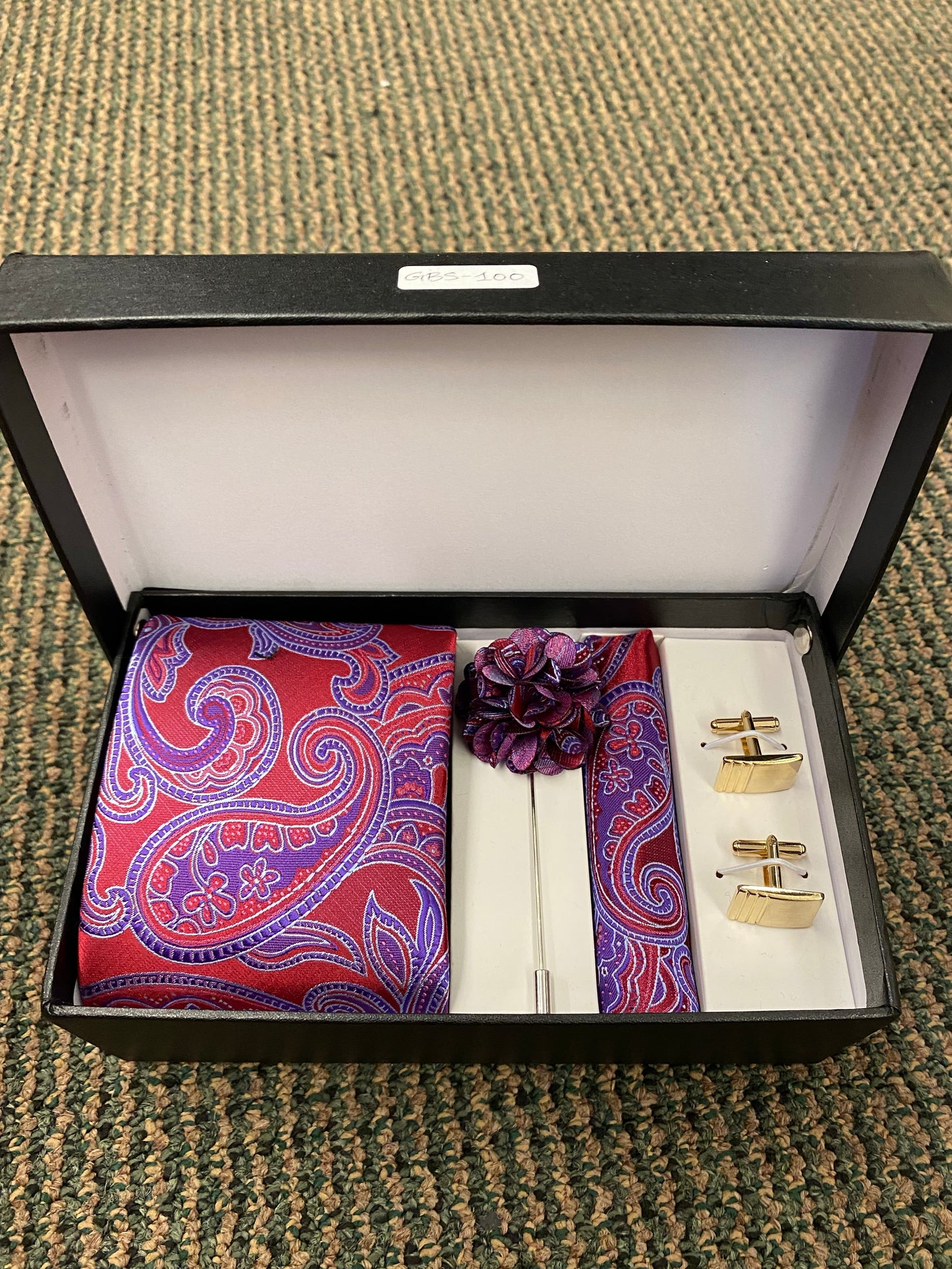 Endless Knot Gift Box